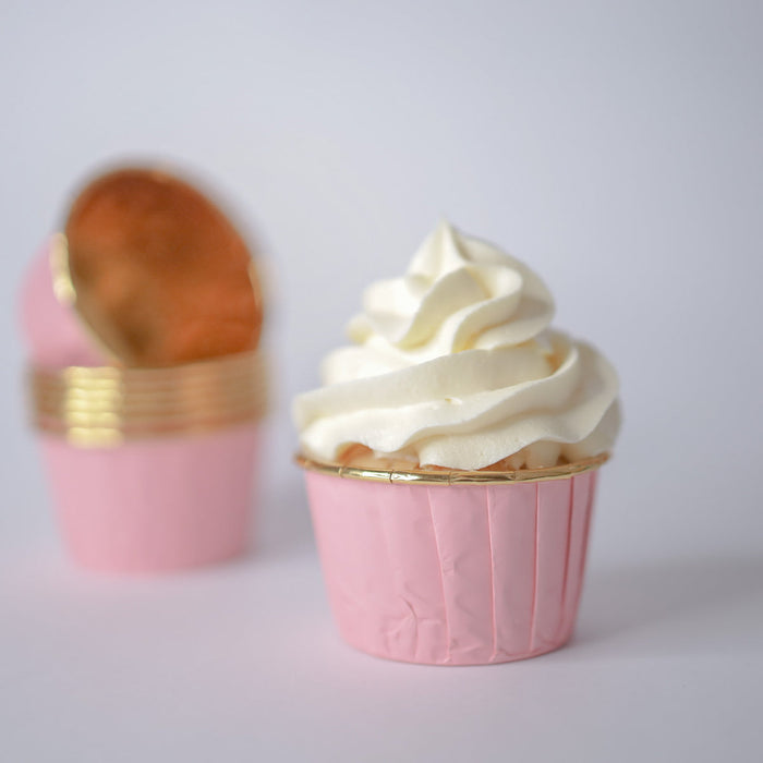 Sweet Stamp - Baking Cups Pink Gold Trim (24 Stück)